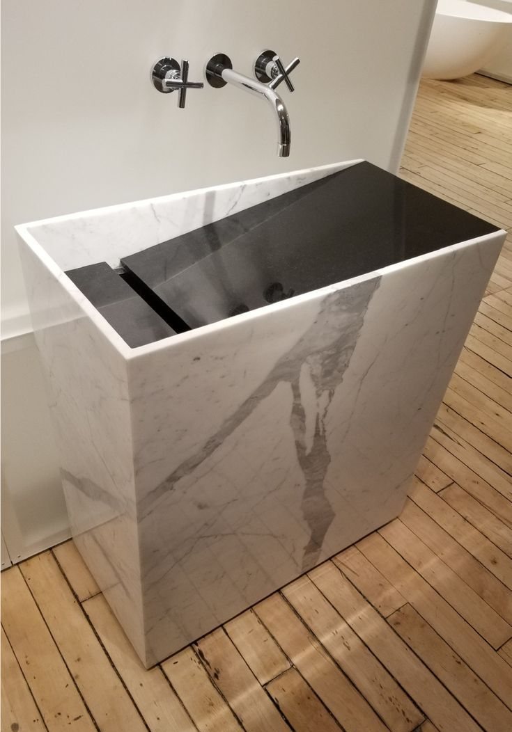 Vela — Freestanding Basin