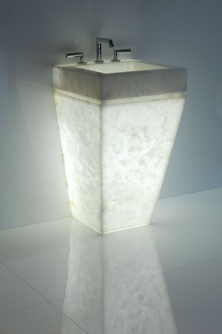 BAÝSIN backlit onyx craftsmanship